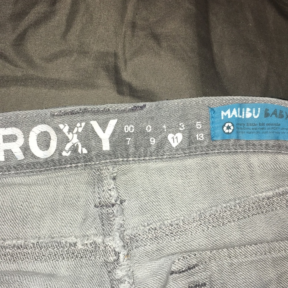 Jeans - Picture 3 of 4